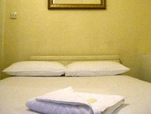 Fitzroy/Cosmo Hotel 런던 외부 사진