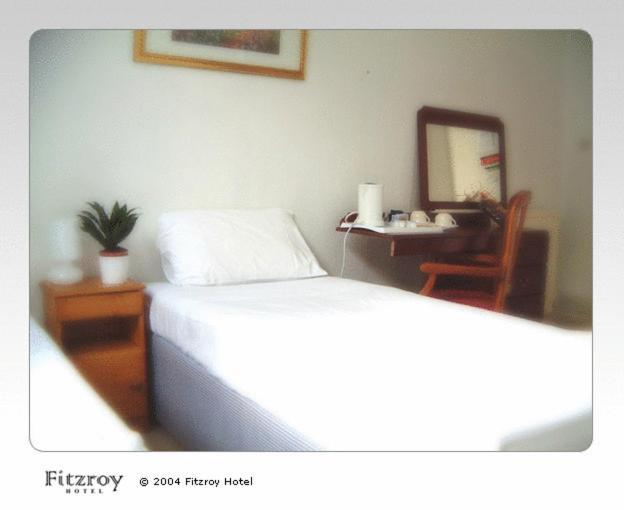 Fitzroy/Cosmo Hotel 런던 객실 사진